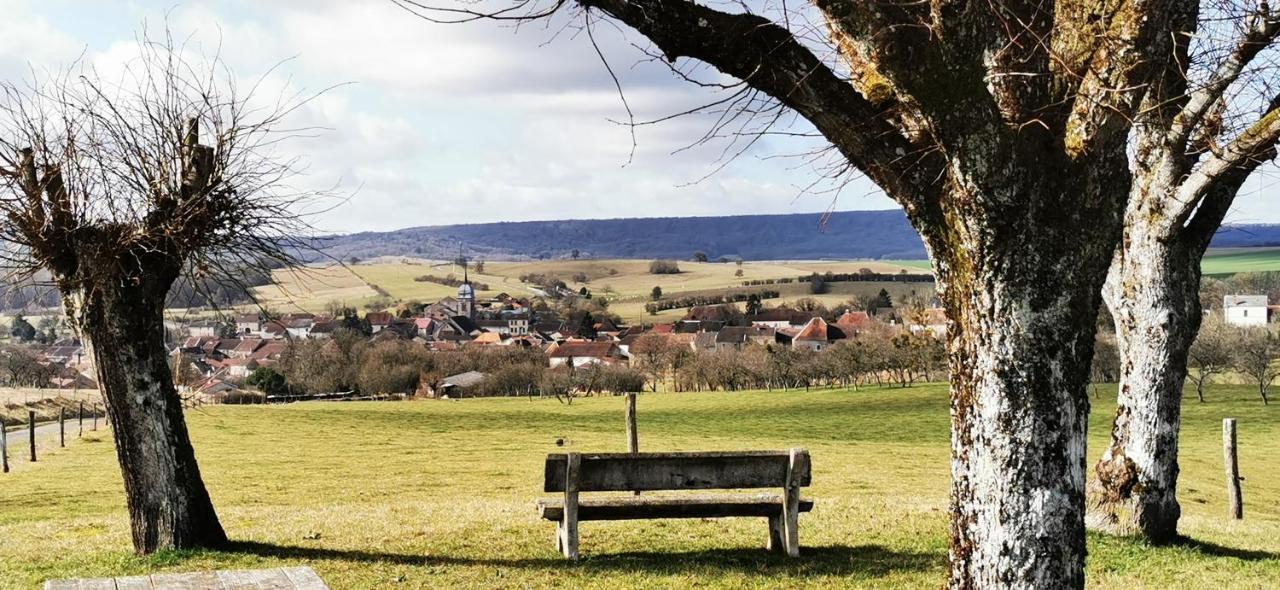Maison Egalite Melay  Buitenkant foto
